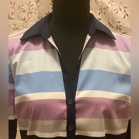 New York & Company - Women's V-Neck Button Down  Blouse (NWT) - Picture 3 of 7